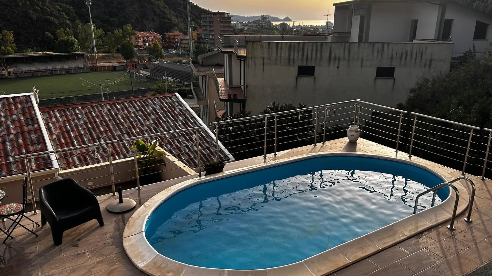 ברולו Suite Spa Townhouse Piraino 0*,  איטליה